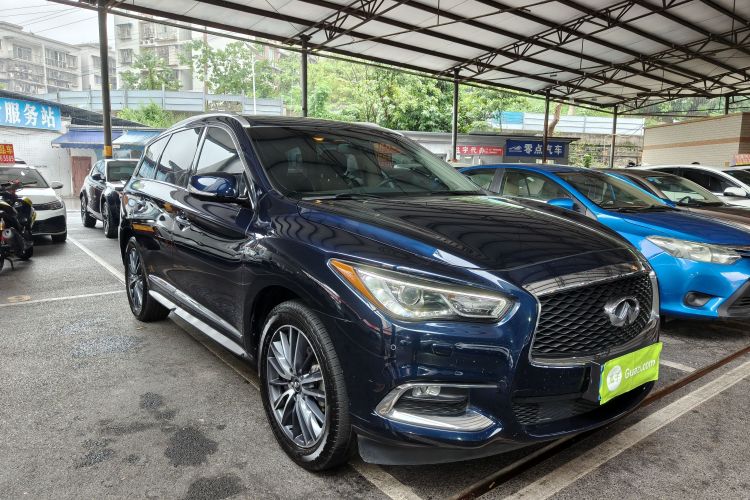 Used Infiniti QX60 2018 2.5 S/C Hybrid Two-Wheel-Drive Excellence Edition China VI Standard Front Right 45 Deg