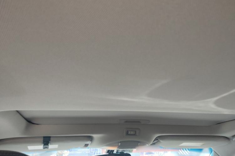 Used Infiniti QX60 2018 2.5 S/C Hybrid Two-Wheel-Drive Champion Family Edition Headliner