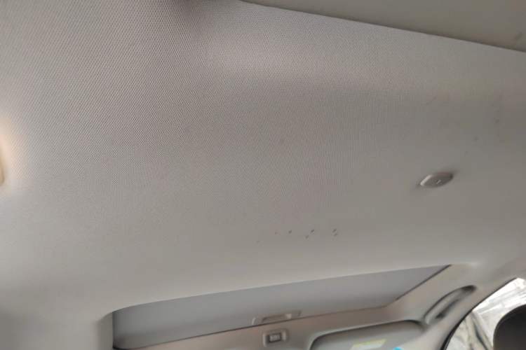 Used Infiniti QX60 2018 2.5 S/C Hybrid Two-Wheel-Drive Excellence Edition China VI Standard Headliner