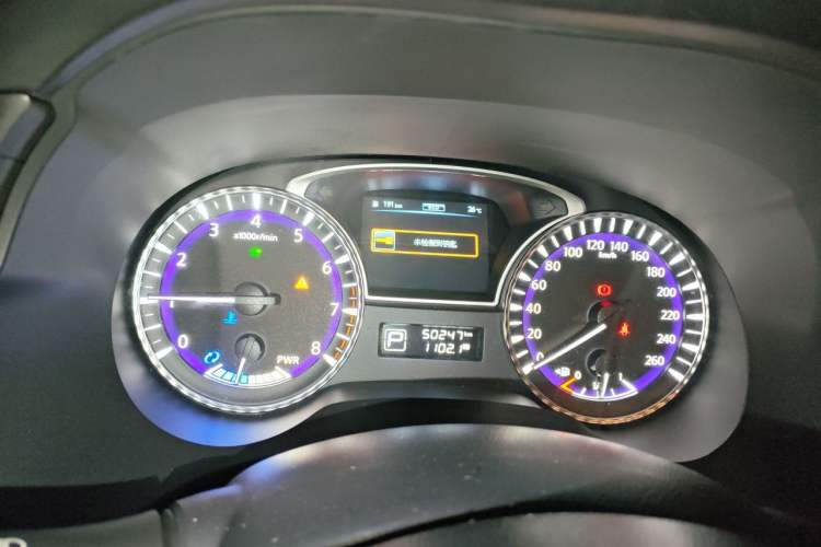 Used Infiniti QX60 2018 2.5 S/C Hybrid Two-Wheel-Drive Champion Family Edition Instrument Cluster