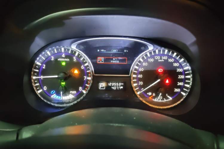 Used Infiniti QX60 2018 2.5 S/C Hybrid Two-Wheel-Drive Champion Family Edition Instrument Cluster