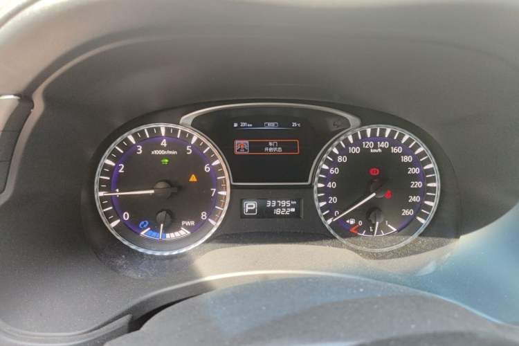 Used Infiniti QX60 2018 2.5 S/C Hybrid Two-Wheel-Drive Champion Family Edition Instrument Cluster
