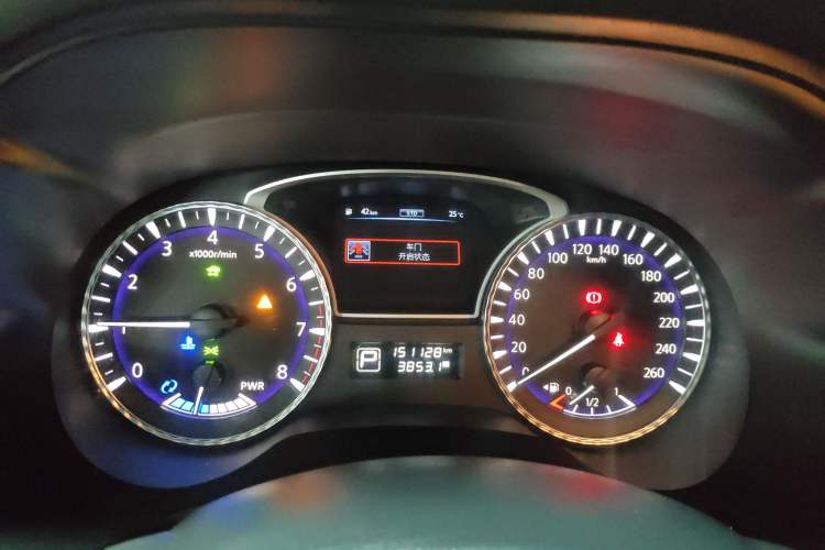 Used Infiniti QX60 2018 2.5 S/C Hybrid Two-Wheel-Drive Champion Family Edition Instrument Cluster