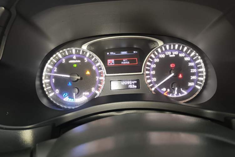 Used Infiniti QX60 2018 2.5 S/C Hybrid Two-Wheel-Drive Champion Family Edition Instrument Cluster