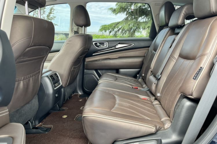 Used Infiniti QX60 2018 2.5 S/C Hybrid Two-Wheel-Drive Excellence Edition China VI Standard Interior 3