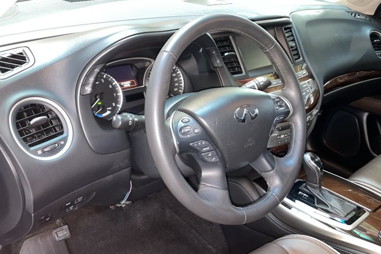 Used Infiniti QX60 2018 2.5 S/C Hybrid Four-Wheel Drive All-Terrain Version China VI Standard Interior 3