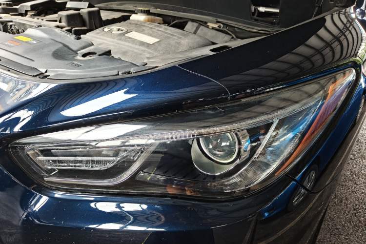 Used Infiniti QX60 2018 2.5 S/C Hybrid Two-Wheel-Drive Excellence Edition China VI Standard Left Front Headlight