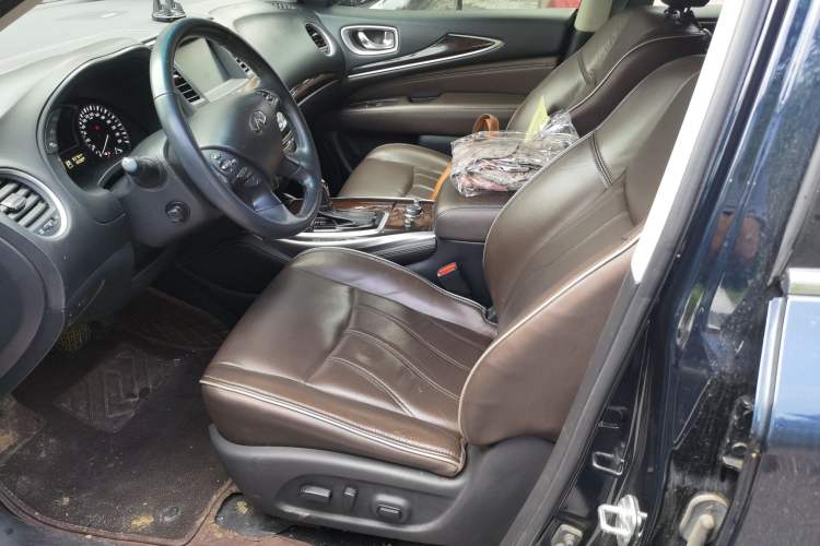 Used Infiniti QX60 2018 2.5 S/C Hybrid Two-Wheel-Drive Excellence Edition China VI Standard Left Front Seat