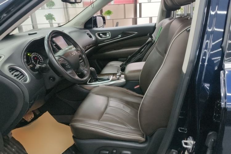 Used Infiniti QX60 2018 2.5 S/C Hybrid Two-Wheel-Drive Champion Family Edition Left Front Seat