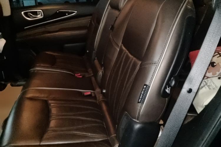 Used Infiniti QX60 2018 2.5 S/C Hybrid Four-Wheel-Drive Champion Family Edition Left Rear Seat