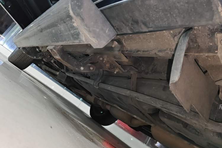 Used Infiniti QX60 2018 2.5 S/C Hybrid Two-Wheel-Drive Champion Family Edition Left Side Sill