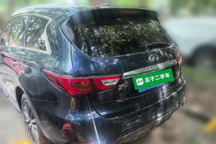 Used Infiniti QX60 2018 2.5 S/C Hybrid Two-Wheel-Drive Champion Family Edition Rear Left 45 Deg