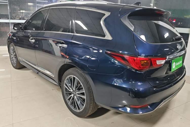 Used Infiniti QX60 2018 2.5 S/C Hybrid Two-Wheel-Drive Champion Family Edition Rear Left 45 Deg