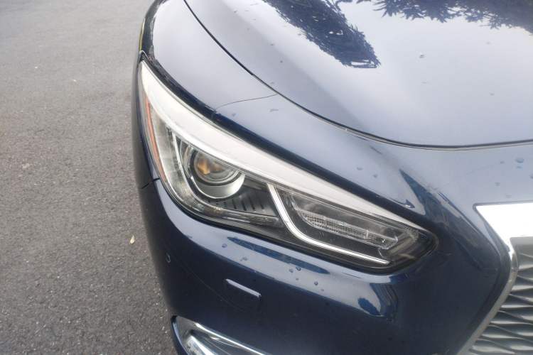 Used Infiniti QX60 2018 2.5 S/C Hybrid Two-Wheel-Drive Champion Family Edition Right Front Headlight