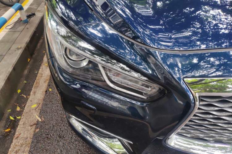 Used Infiniti QX60 2018 2.5 S/C Hybrid Two-Wheel-Drive Excellence Edition China VI Standard Right Front Headlight