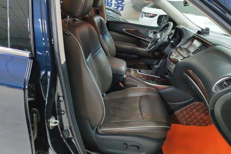 Used Infiniti QX60 2018 2.5 S/C Hybrid Two-Wheel-Drive Excellence Edition China VI Standard Right Front Seat