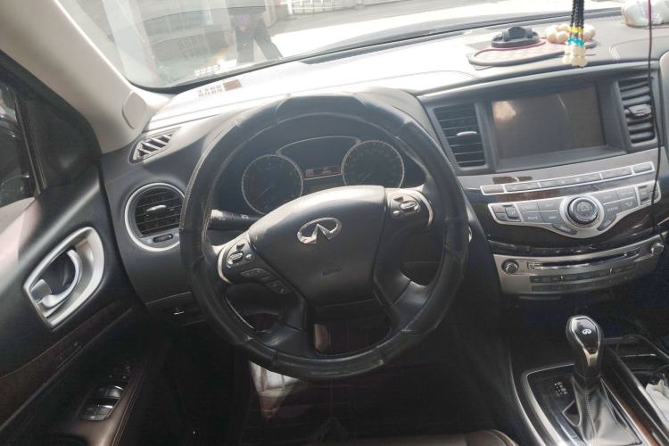 Used Infiniti QX60 2018 2.5 S/C Hybrid Two-Wheel-Drive Champion Family Edition Steering Wheel