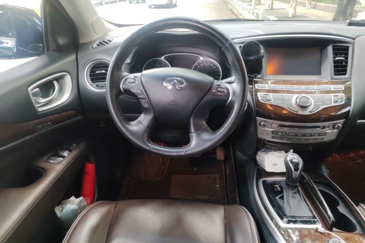 Used Infiniti QX60 2018 2.5 S/C Hybrid Two-Wheel-Drive Excellence Edition China VI Standard Steering Wheel