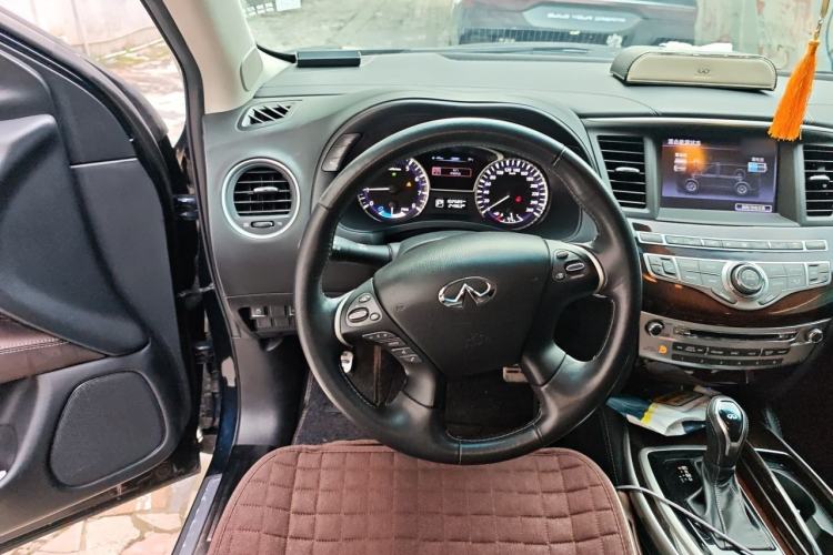 Used Infiniti QX60 2018 2.5 S/C Hybrid Two-Wheel-Drive Champion Family Edition Steering Wheel