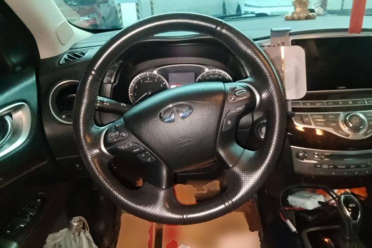Used Infiniti QX60 2018 2.5 S/C Hybrid Four-Wheel-Drive Champion Family Edition Steering Wheel