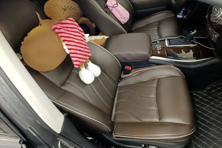 Used Infiniti QX60 2018 2.5 S/C Hybrid Two-Wheel-Drive Excellence Edition China VI Standard Right Front Seat