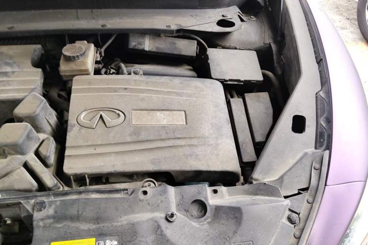 Used Infiniti QX60 2018 2.5 S/C Hybrid Four-Wheel-Drive Champion Family Edition Engine Bay Left