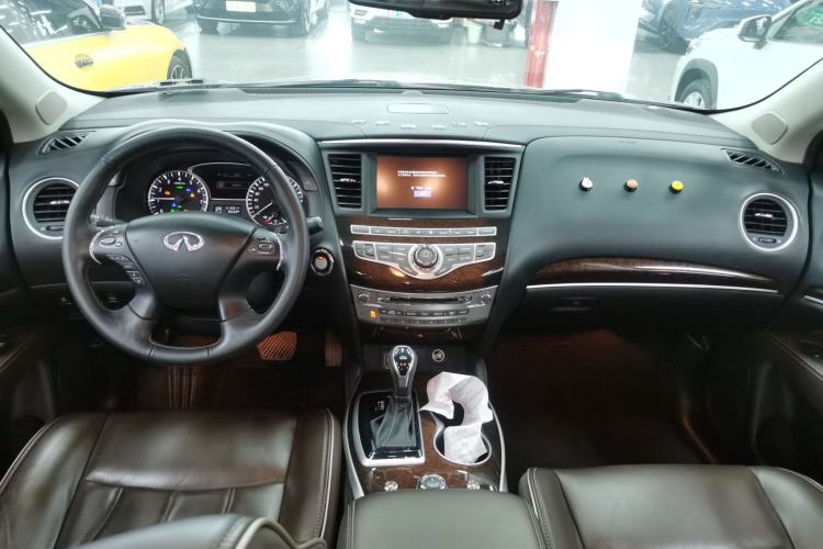 Used Infiniti QX60 2018 2.5 S/C Hybrid Two-Wheel-Drive Excellence Edition China VI Standard Center Console