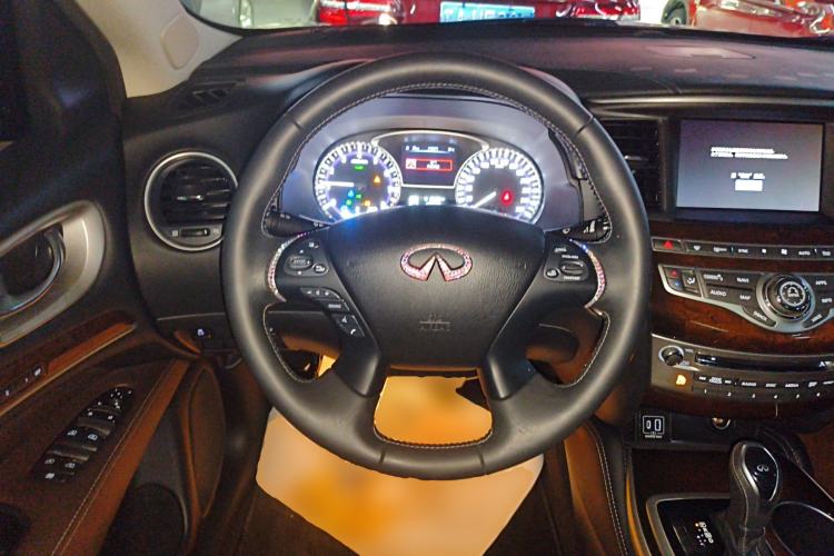 Used Infiniti QX60 2018 2.5 S/C Hybrid Two-Wheel-Drive Excellence Edition China VI Standard Steering Wheel