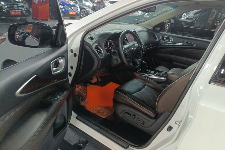 Used Infiniti QX60 2018 2.5 S/C Hybrid Two-Wheel-Drive Champion Family Edition Driver Seat