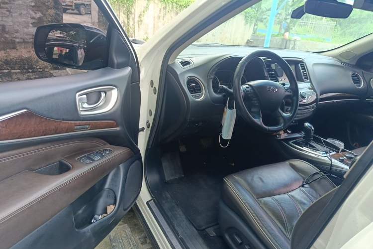 Used Infiniti QX60 2018 2.5 S/C Hybrid Two-Wheel-Drive Excellence Edition China VI Standard Driver Seat