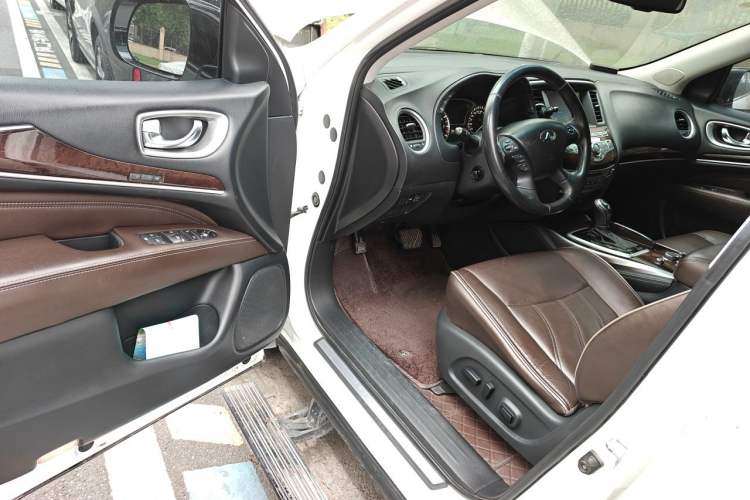 Used Infiniti QX60 2018 2.5 S/C Hybrid Two-Wheel-Drive Champion Family Edition Driver Seat
