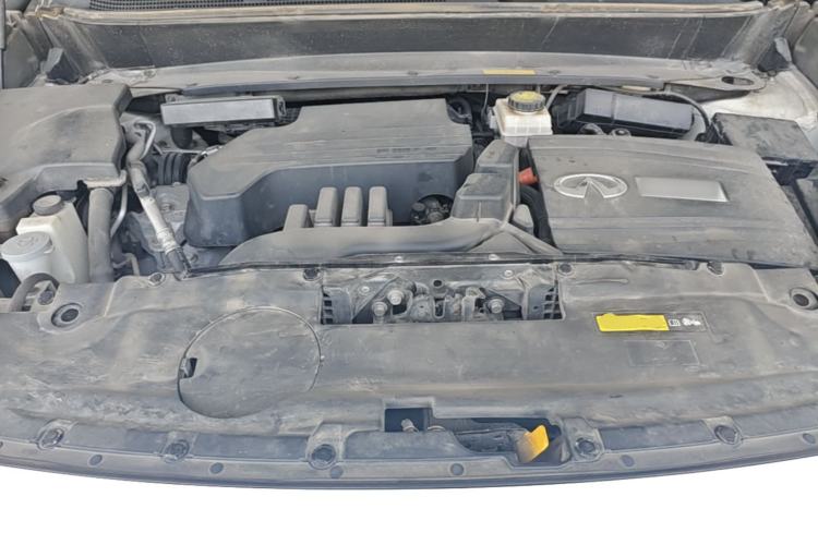 Used Infiniti QX60 2018 2.5 S/C Hybrid Two-Wheel-Drive Excellence Edition China VI Standard Engine Bay