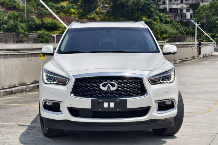 Used Infiniti QX60 2018 2.5 S/C Hybrid Two-Wheel-Drive Excellence Edition China VI Standard Exterior 3
