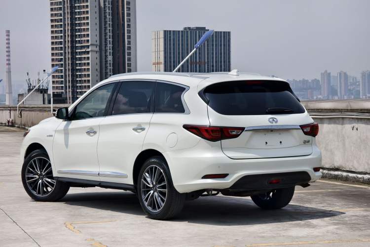 Used Infiniti QX60 2018 2.5 S/C Hybrid Two-Wheel-Drive Excellence Edition China VI Standard Exterior 4