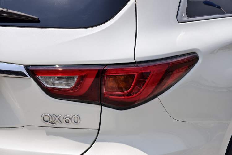 Used Infiniti QX60 2018 2.5 S/C Hybrid Two-Wheel-Drive Excellence Edition China VI Standard Exterior 8