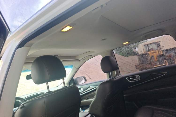 Used Infiniti QX60 2018 2.5 S/C Hybrid Two-Wheel-Drive Excellence Edition China VI Standard Headliner