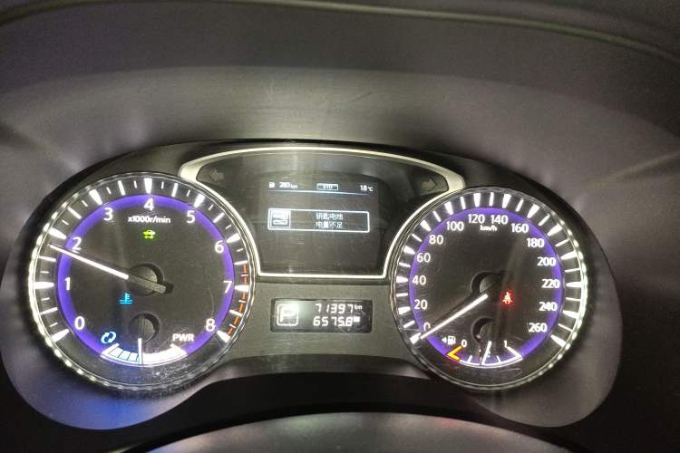 Used Infiniti QX60 2018 2.5 S/C Hybrid Two-Wheel-Drive Champion Family Edition Instrument Cluster