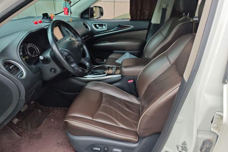 Used Infiniti QX60 2018 2.5 S/C Hybrid Two-Wheel-Drive Champion Family Edition Left Front Seat