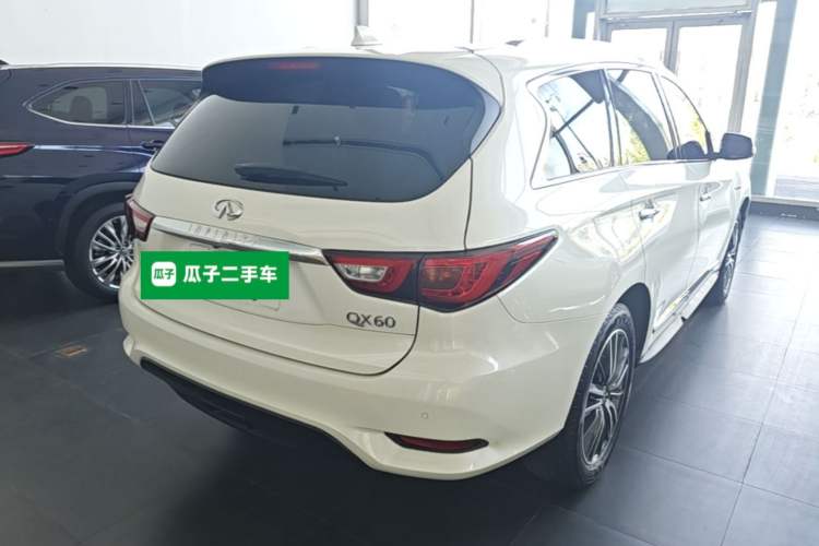 Used Infiniti QX60 2018 2.5 S/C Hybrid Two-Wheel-Drive Excellence Edition China VI Standard Rear Right 45 Deg