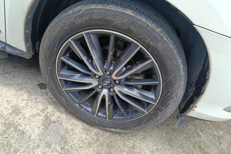 Used Infiniti QX60 2018 2.5 S/C Hybrid Two-Wheel-Drive Excellence Edition China VI Standard Right Front Wheel Hub