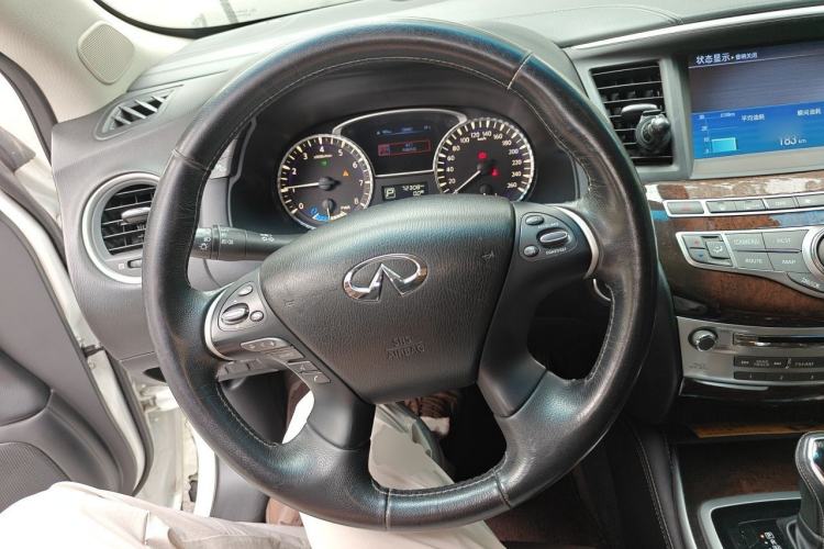 Used Infiniti QX60 2018 2.5 S/C Hybrid Two-Wheel-Drive Champion Family Edition Steering Wheel