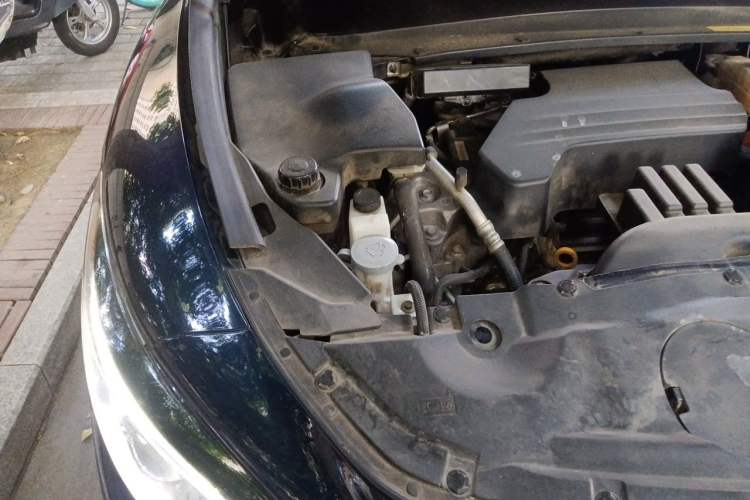 Used Infiniti QX60  Engine Bay Right