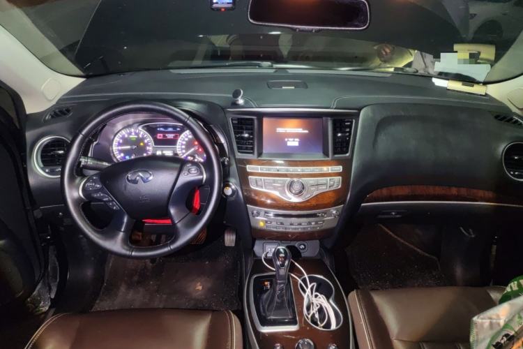 Used Infiniti QX60 2020 2.5 S/C Hybrid Two-Wheel-Drive Excellence Edition Center Console