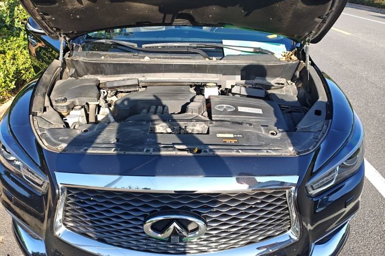 Used Infiniti QX60 2020 2.5 S/C Hybrid Two-Wheel-Drive Excellence Edition Engine Bay