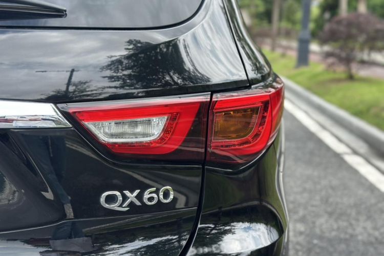 Used Infiniti QX60 2020 2.5 S/C Hybrid Two-Wheel-Drive Excellence Edition Exterior 1