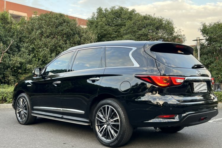 Used Infiniti QX60 2020 2.5 S/C Hybrid Two-Wheel-Drive Excellence Edition Exterior 4