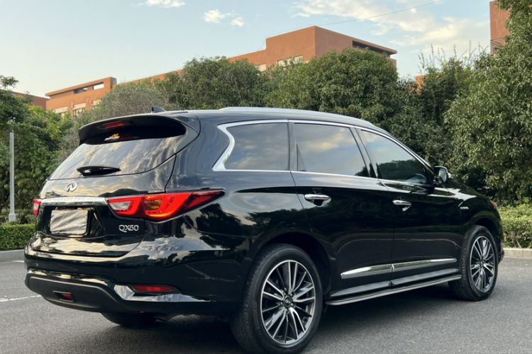 Used Infiniti QX60 2020 2.5 S/C Hybrid Two-Wheel-Drive Excellence Edition Exterior 5