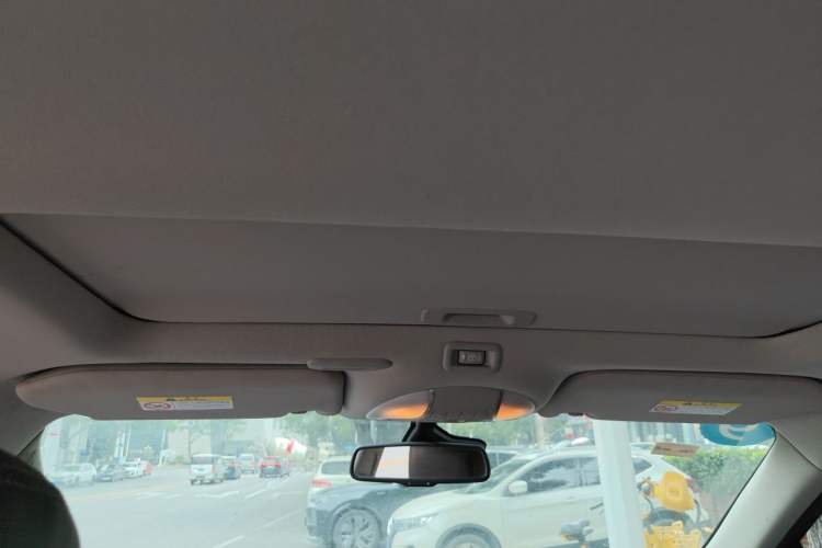Used Infiniti QX60 2020 2.5 S/C Hybrid All-Wheel-Drive Versatile Edition Headliner