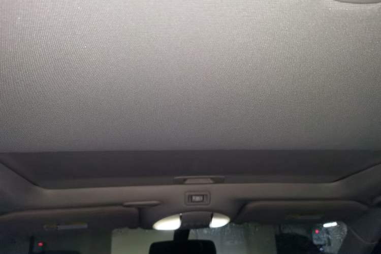 Used Infiniti QX60 2020 2.5 S/C Hybrid Two-Wheel-Drive Excellence Edition Headliner