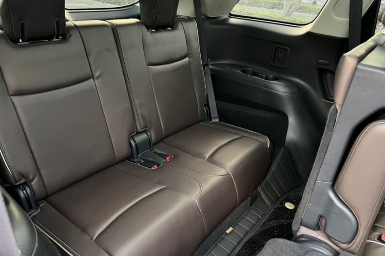 Used Infiniti QX60 2020 2.5 S/C Hybrid Two-Wheel-Drive Excellence Edition Interior 1